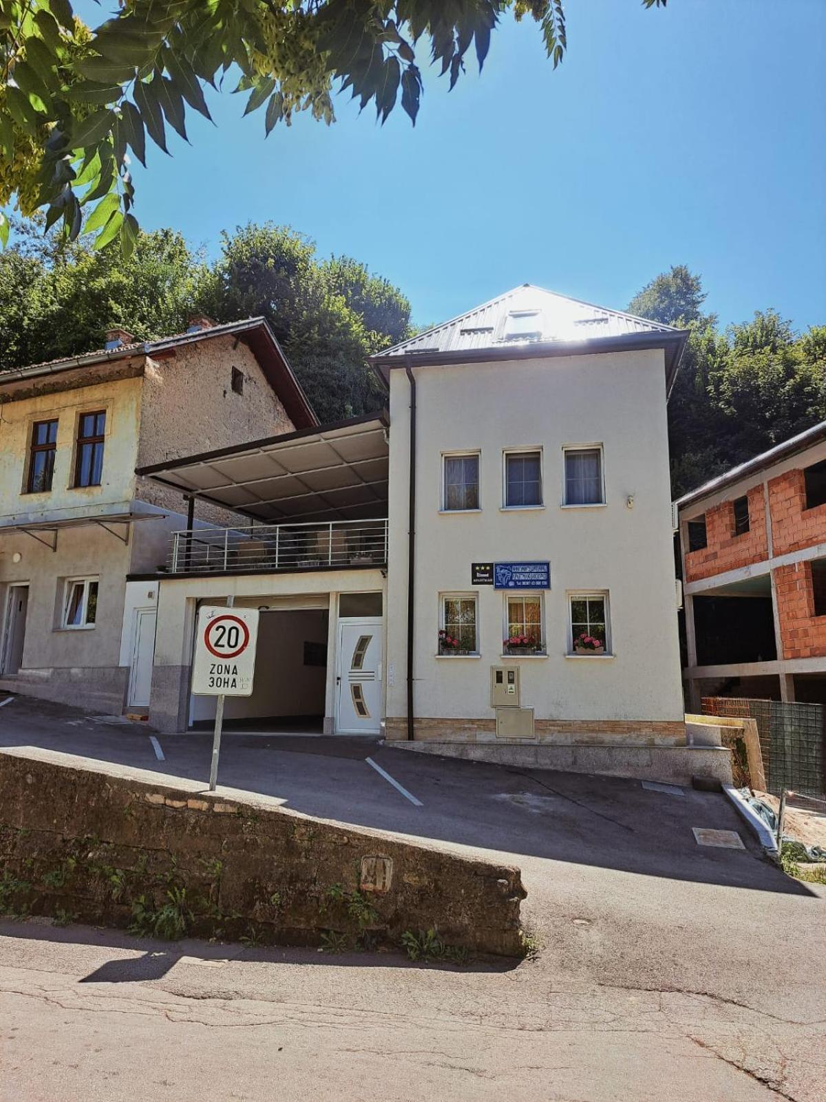 Apartmani Waterfall / Vodopad Jajce Extérieur photo